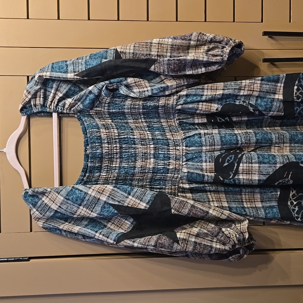 Dressed In LALA Sweet Revenge Smocked Plaid Snake Dress Size Medium - Picture 6 of 12